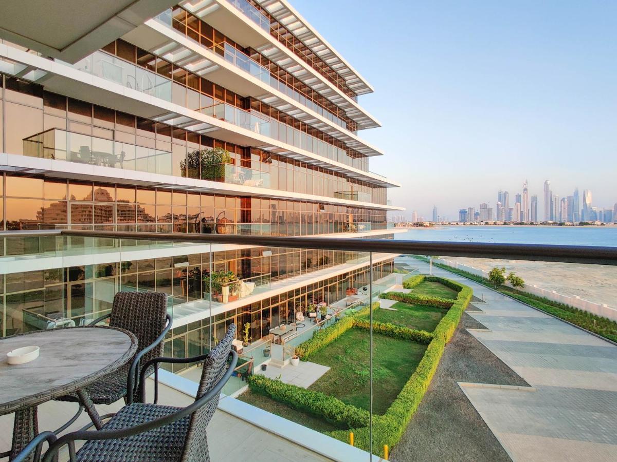 Bnbme - Th8 Palm Hotel Dubai Exterior photo