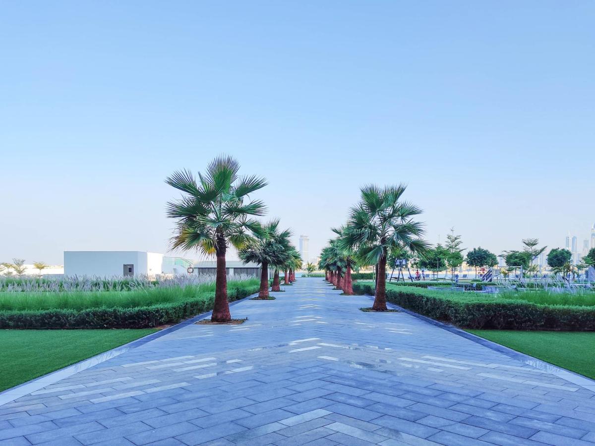 Bnbme - Th8 Palm Hotel Dubai Exterior photo